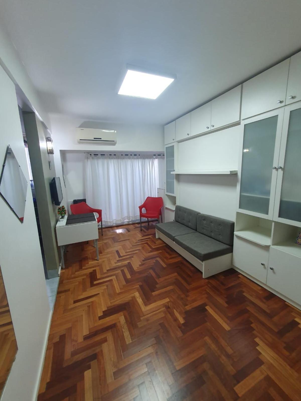 Hospedagem domiciliar Luminoso Monoambiente En Monserrat Buenos Aires